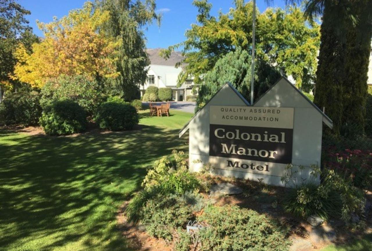 קרומוול Colonial Manor Motel מראה חיצוני תמונה